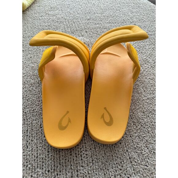 OluKai sunbeam slides size 8 - Picture 4 of 7
